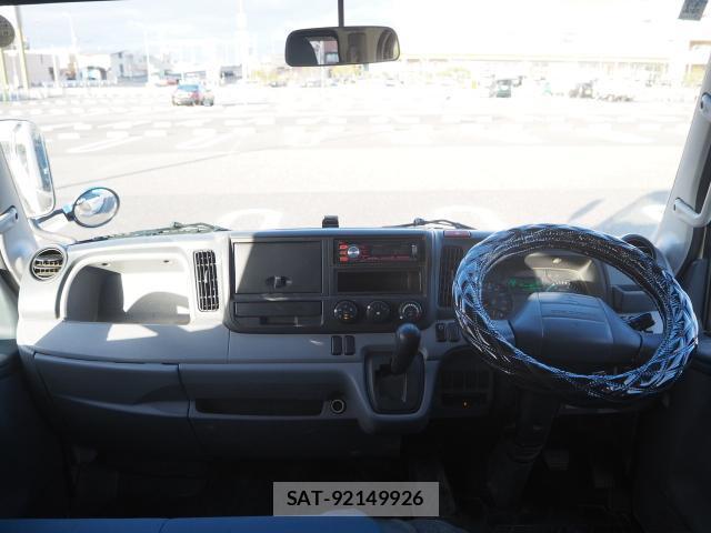 MITSUBISHI FUSO CANTER 2014-12 7801104-6