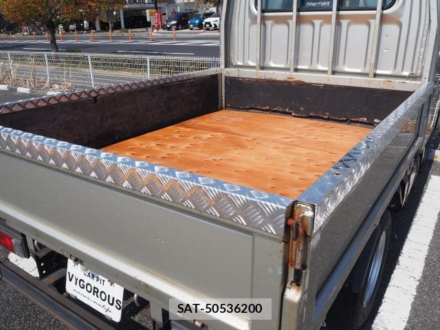 MITSUBISHI FUSO CANTER 2012-05 7801108-16