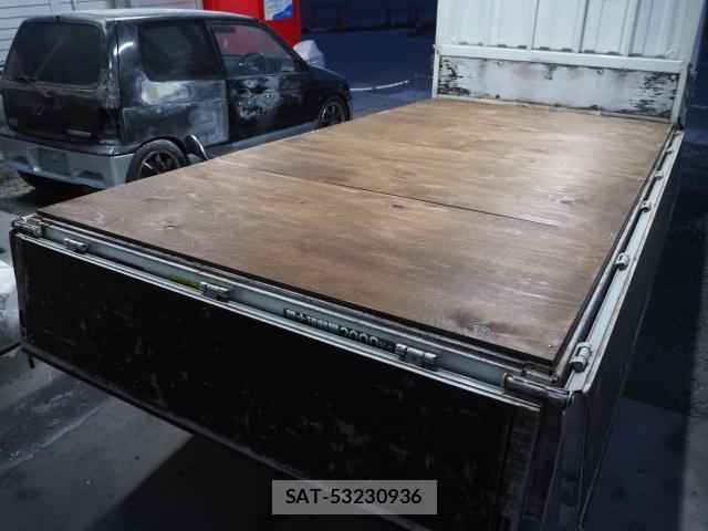 MITSUBISHI FUSO CANTER 2012-06 7801109-16