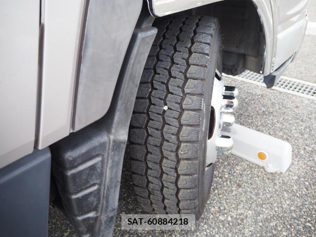 MITSUBISHI FUSO CANTER 2013-09 7801111-18