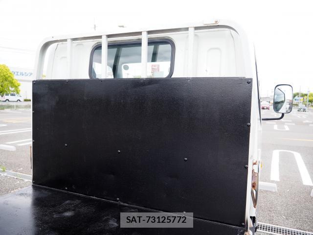 MITSUBISHI FUSO CANTER 2015-07 7801112-15