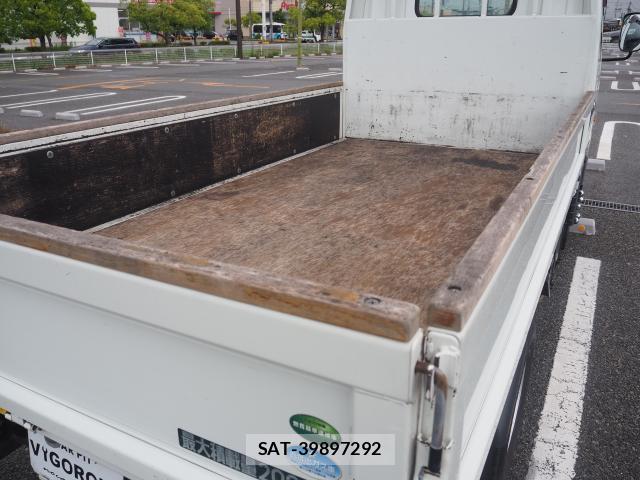 MITSUBISHI FUSO CANTER 2016-02 7801114-15