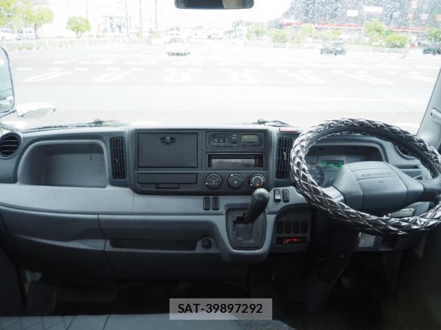 MITSUBISHI FUSO CANTER 2016-02 7801114-6