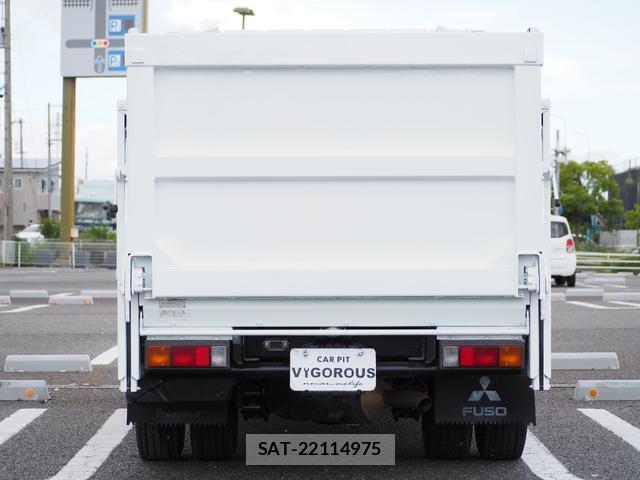 MITSUBISHI FUSO CANTER 2011-01 7801118-3