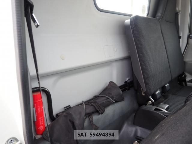 MITSUBISHI FUSO CANTER 2016-08 7801123-10