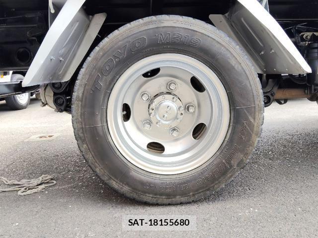 MITSUBISHI FUSO CANTER 2016-03 7801616-17