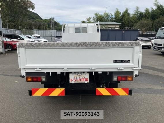 MITSUBISHI FUSO CANTER 2016 7802418-4
