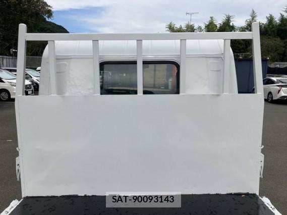 MITSUBISHI FUSO CANTER 2016 7802418-5