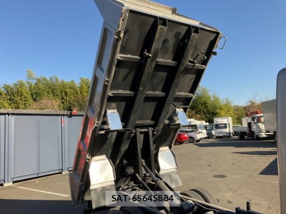 MITSUBISHI FUSO CANTER 2020 7802420-17