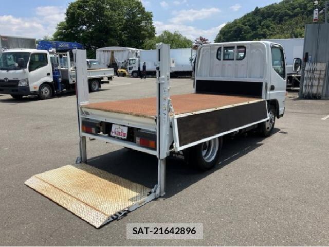 MITSUBISHI FUSO CANTER 2017 7802439-1