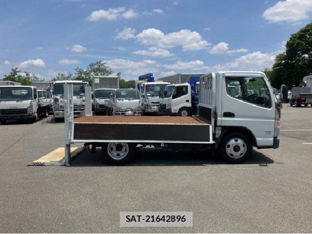 MITSUBISHI FUSO CANTER 2017 7802439-13