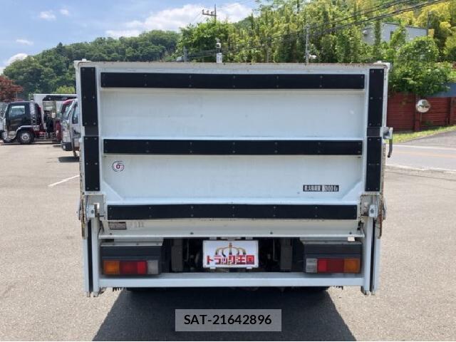 MITSUBISHI FUSO CANTER 2017 7802439-15