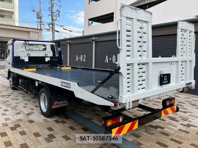 MITSUBISHI FUSO CANTER 2024-08 7802450-10