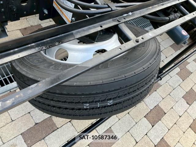 MITSUBISHI FUSO CANTER 2024-08 7802450-14