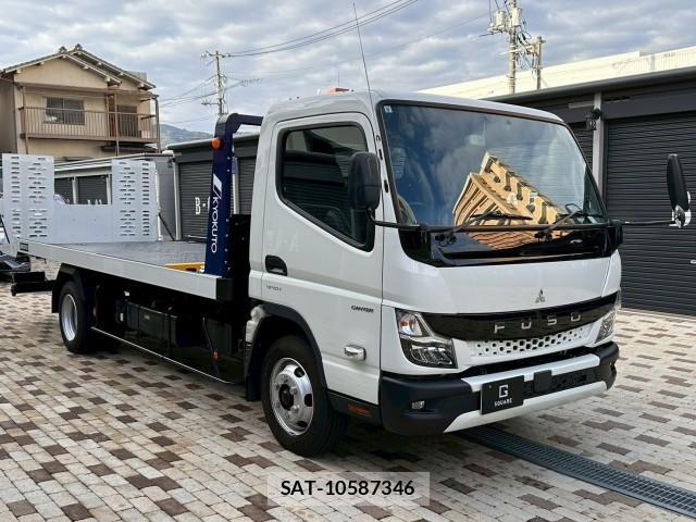 MITSUBISHI FUSO CANTER 2024-08 7802450-4