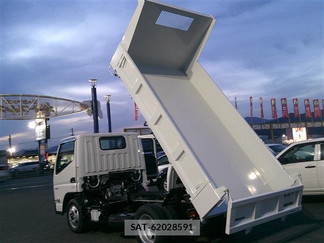 MITSUBISHI FUSO CANTER 2025-12 7802919-12