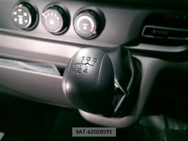 MITSUBISHI FUSO CANTER 2025-12 7802919-16