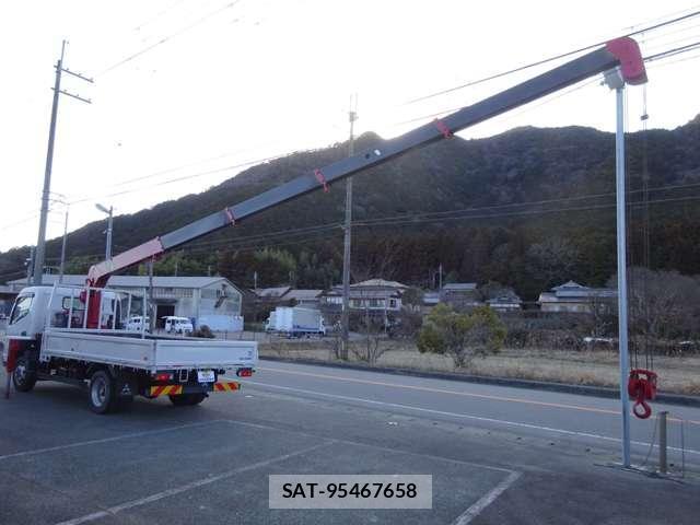 MITSUBISHI FUSO CANTER 2019-06 7803292-9