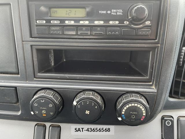 MITSUBISHI FUSO CANTER 2012-11 7804019-18