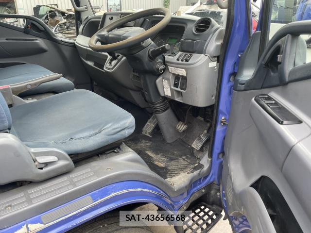 MITSUBISHI FUSO CANTER 2012-11 7804019-5