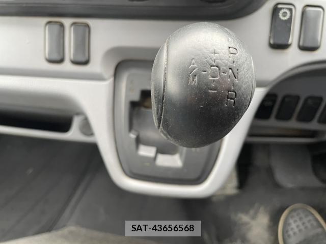 MITSUBISHI FUSO CANTER 2012-11 7804019-9
