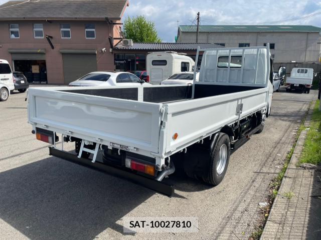 MITSUBISHI FUSO CANTER 2020-04 7804049-15