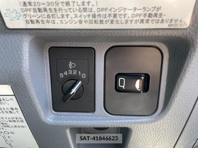 MITSUBISHI FUSO CANTER 2014-06 7804057-10