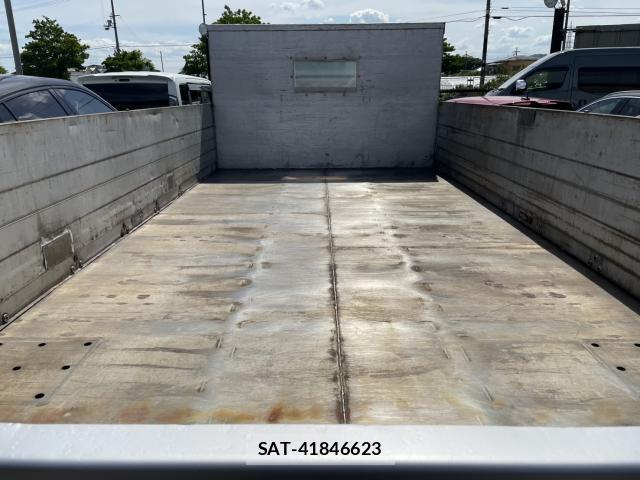 MITSUBISHI FUSO CANTER 2014-06 7804057-4