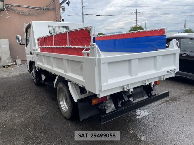 MITSUBISHI FUSO CANTER 2016-03 7804062-1