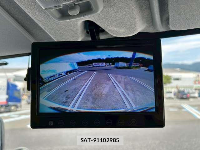 MITSUBISHI FUSO CANTER 2023-04 7804431-12
