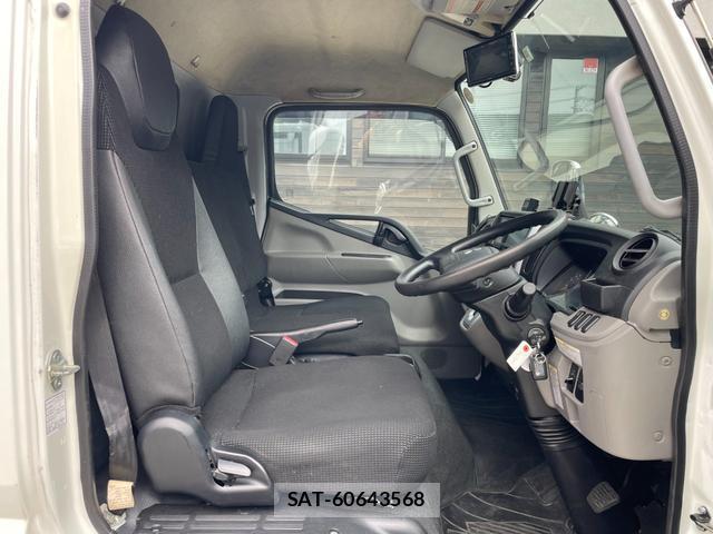 MITSUBISHI FUSO CANTER 2020-10 7804630-11