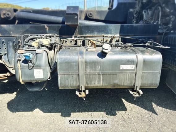 MITSUBISHI FUSO CANTER 2016 7805333-17