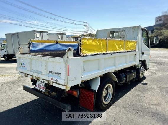 MITSUBISHI FUSO CANTER 2017 7805335-1