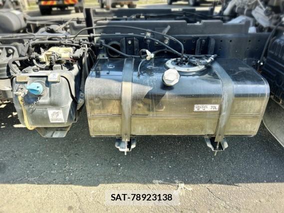 MITSUBISHI FUSO CANTER 2017 7805335-19