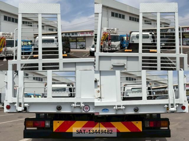 MITSUBISHI FUSO CANTER 2019-07 7805651-7