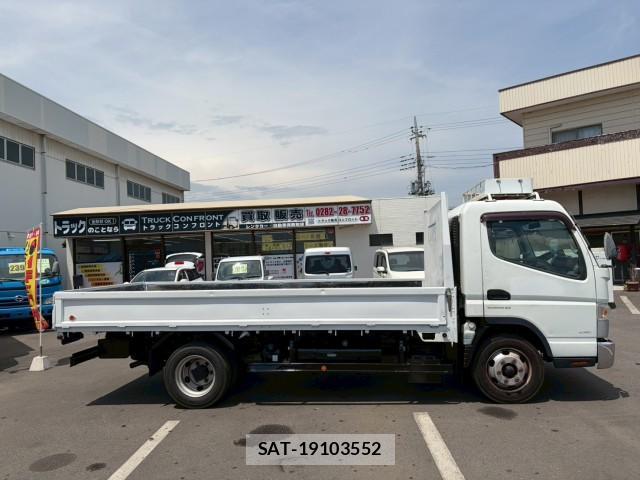 MITSUBISHI FUSO CANTER 2019-03 7805654-5