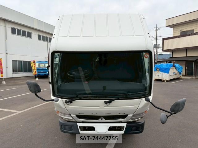 MITSUBISHI FUSO CANTER 2015-08 7805657-2