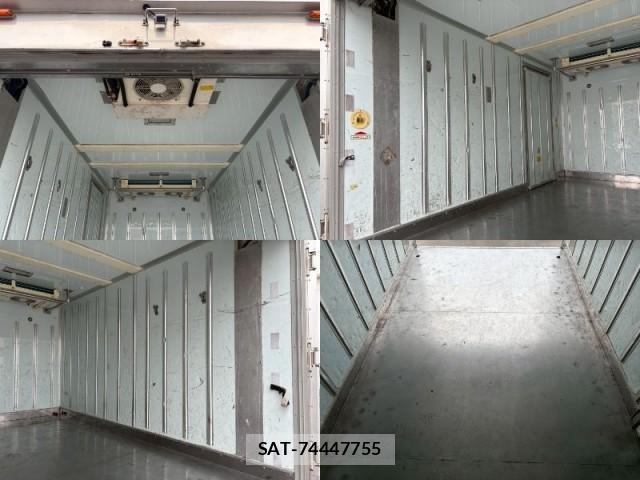 MITSUBISHI FUSO CANTER 2015-08 7805657-9