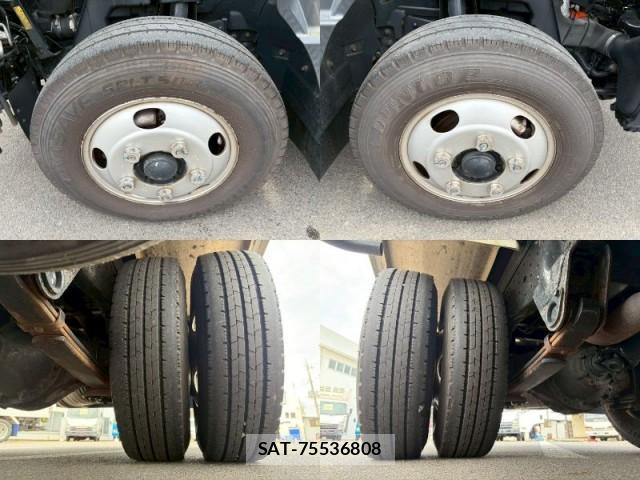 MITSUBISHI FUSO CANTER 2017-12 7805658-12