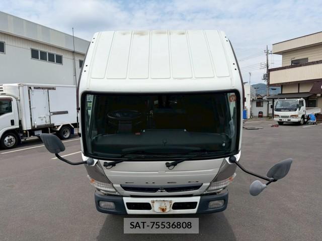 MITSUBISHI FUSO CANTER 2017-12 7805658-2