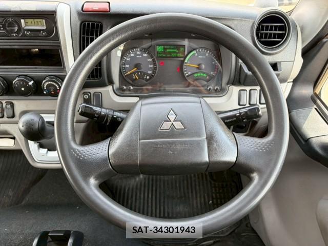 MITSUBISHI FUSO CANTER 2017-06 7805661-15