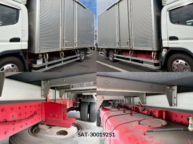 MITSUBISHI FUSO CANTER 2016-01 7805663-10