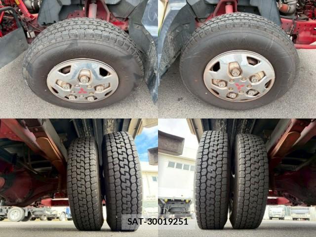 MITSUBISHI FUSO CANTER 2016-01 7805663-13
