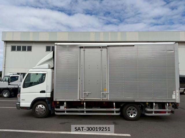 MITSUBISHI FUSO CANTER 2016-01 7805663-4