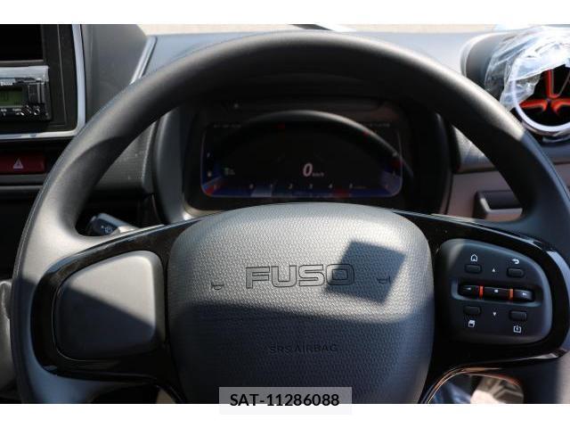 MITSUBISHI FUSO CANTER 2025-12 7805814-2