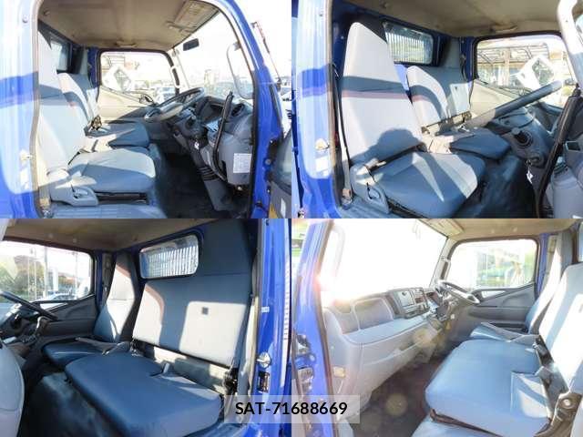 MITSUBISHI FUSO CANTER 2013-05 7806387-9
