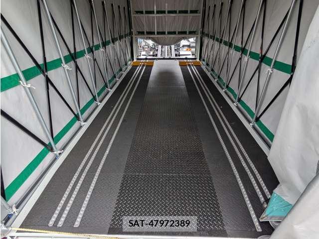 MITSUBISHI FUSO CANTER 2025-12 7807142-7