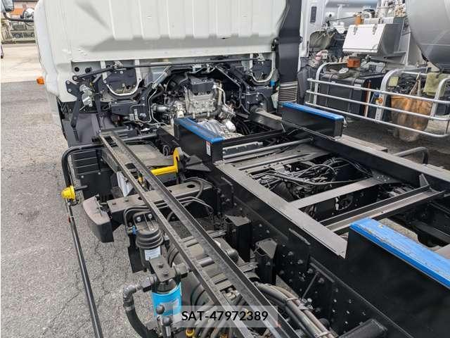 MITSUBISHI FUSO CANTER 2025-12 7807142-9