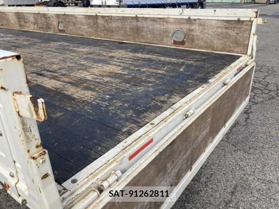 MITSUBISHI FUSO CANTER 2017 7808115-2