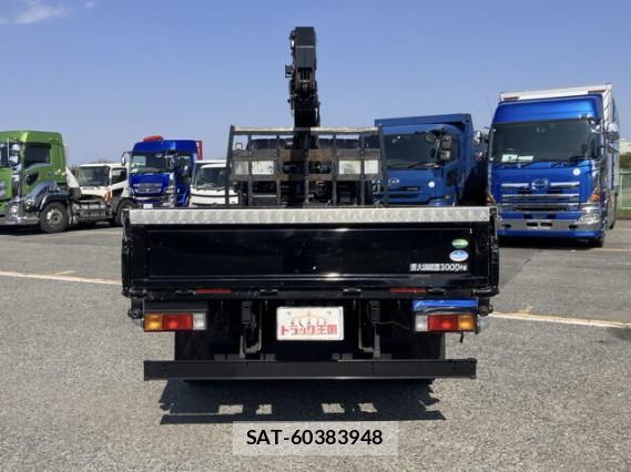 MITSUBISHI FUSO CANTER 2020 7808117-15